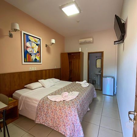 Terwindt Hotel Encarnacion Ngoại thất bức ảnh
