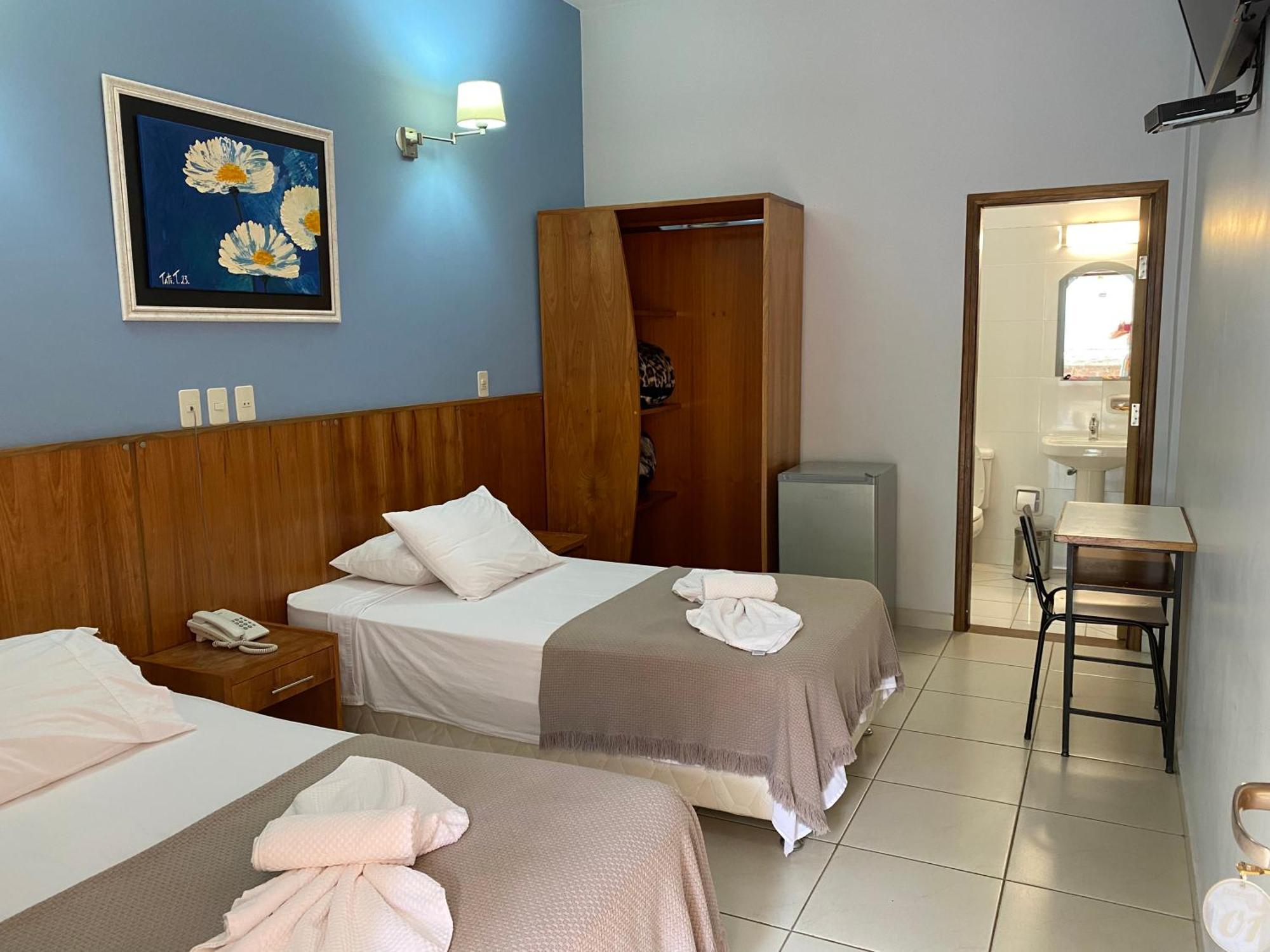 Terwindt Hotel Encarnacion Ngoại thất bức ảnh