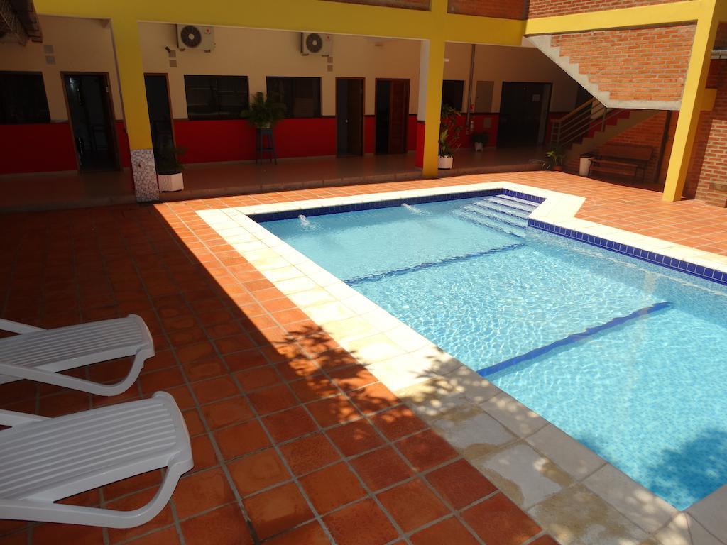 Terwindt Hotel Encarnacion Ngoại thất bức ảnh