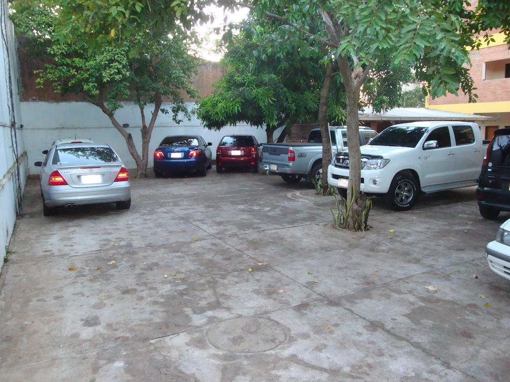 Terwindt Hotel Encarnacion Ngoại thất bức ảnh