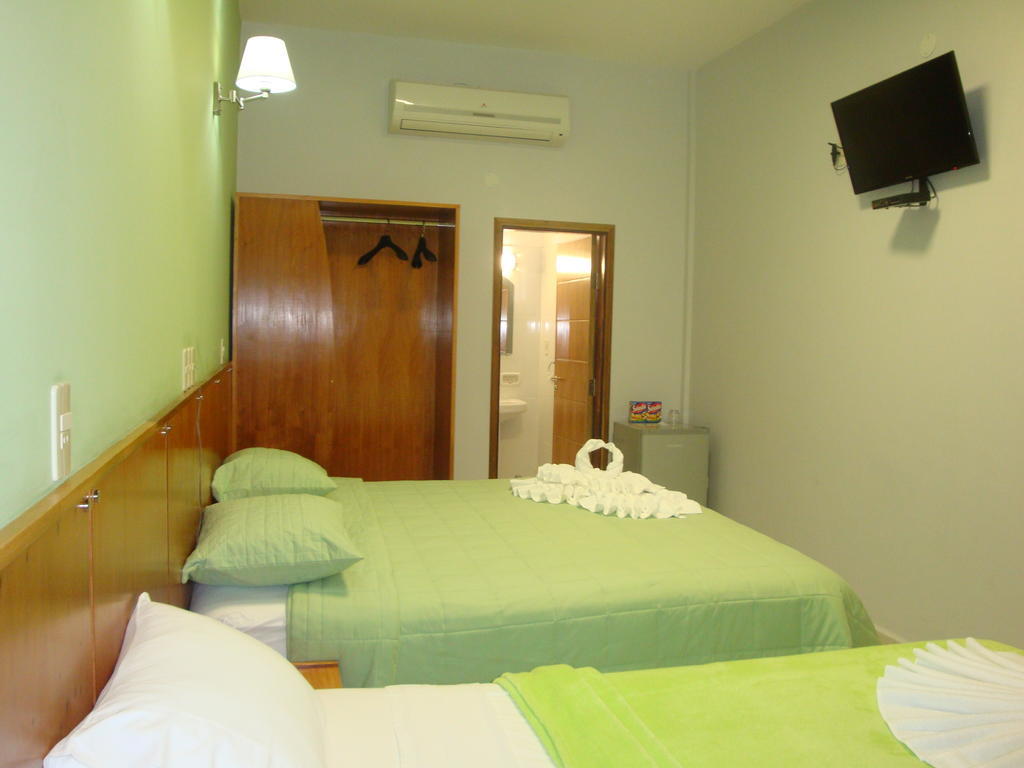 Terwindt Hotel Encarnacion Phòng bức ảnh