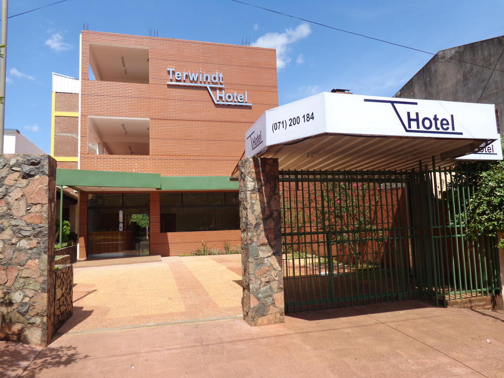 Terwindt Hotel Encarnacion Ngoại thất bức ảnh